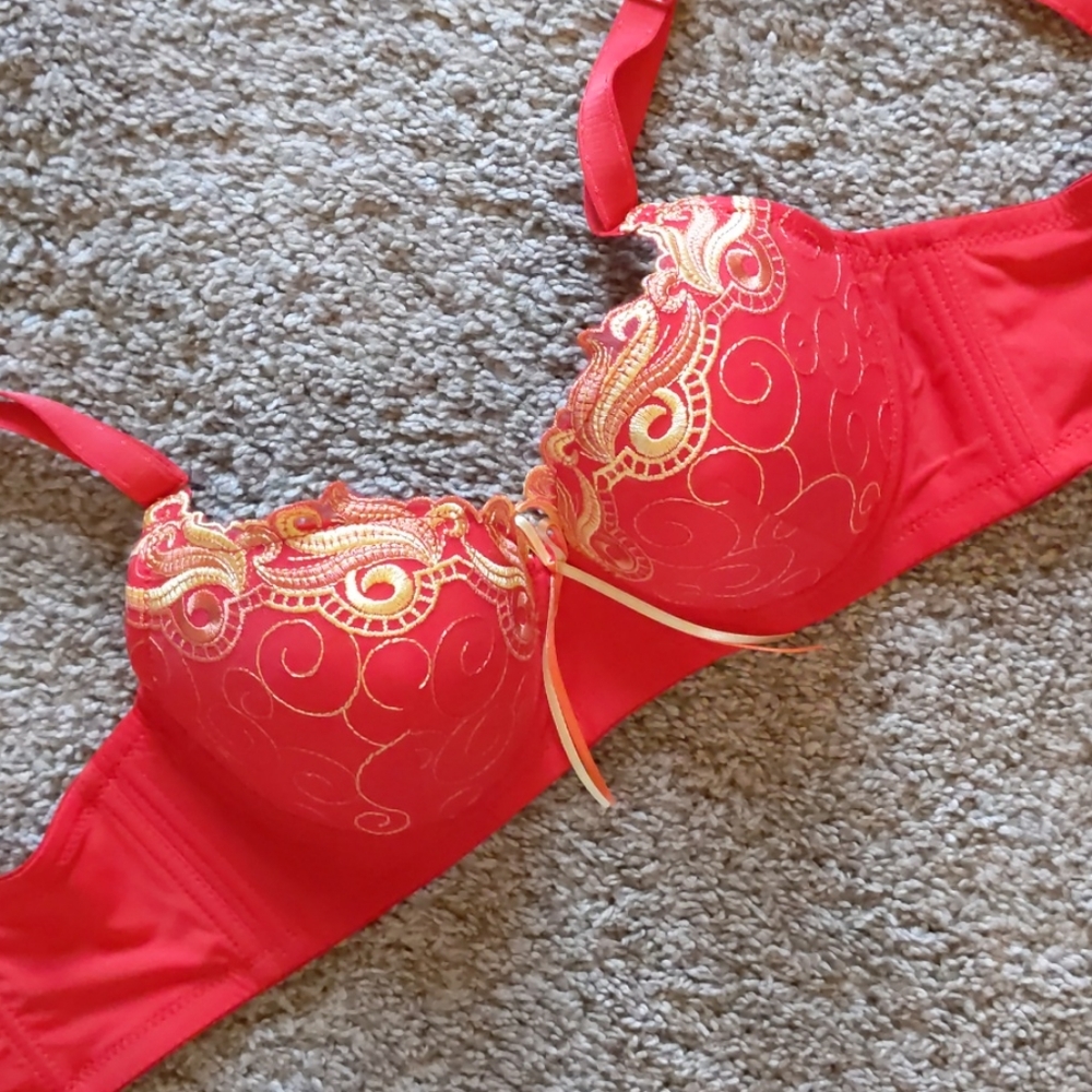 (2) Two Bras .. Red with Gold Design .. Beige ..  Underwire Bras 36C